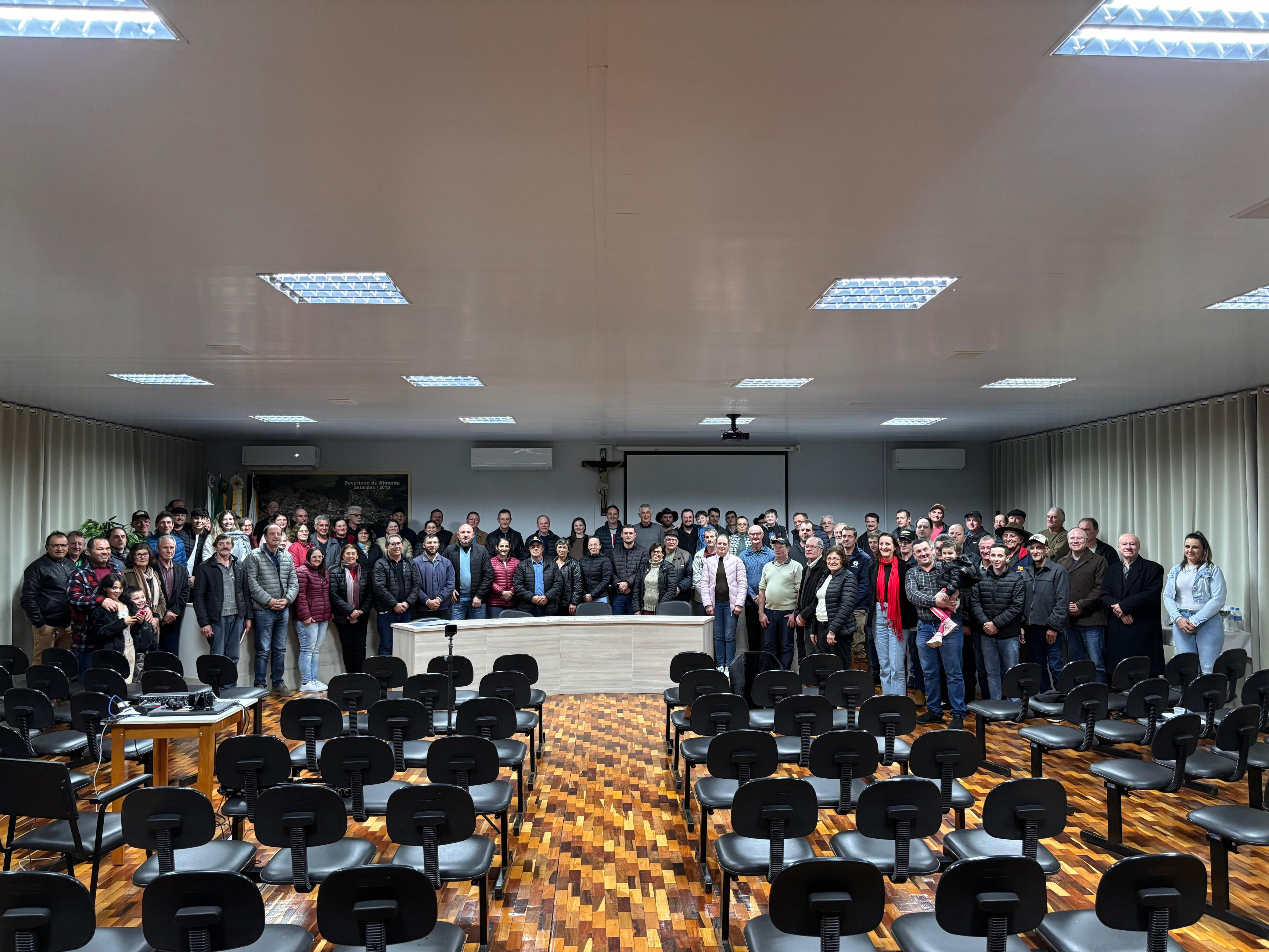 Sessão Solene da Câmara e Prefeitura homenageia Colonos de Severiano de Almeida